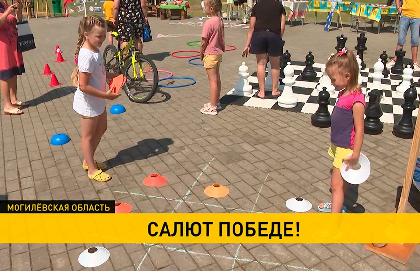 На Могилевщине благоустраивают детские игровые площадки по мотивам подвига советского народа