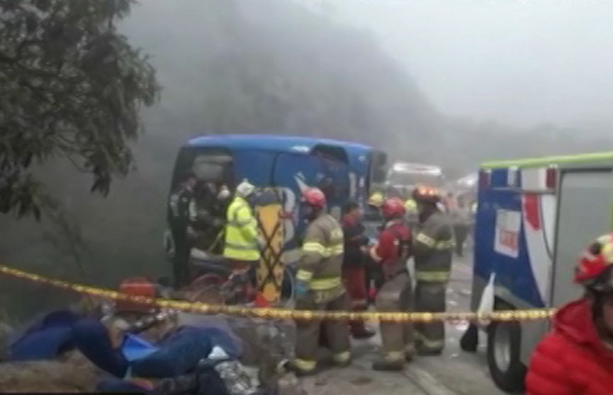 ДТП в Эквадоре: в аварии с автобусом погибли 24 человека, более 30 ранены