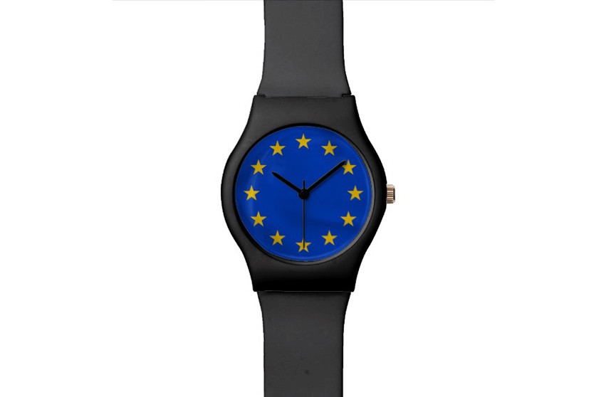 В Евросоюзе рассматривают возможность отказаться от сезонного перевода часов