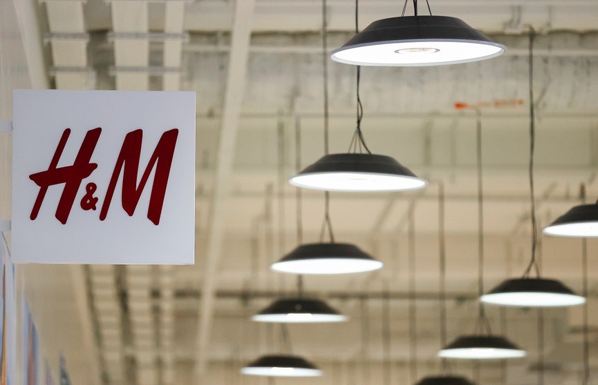 В Беларуси закрылись все магазины одежды H&M