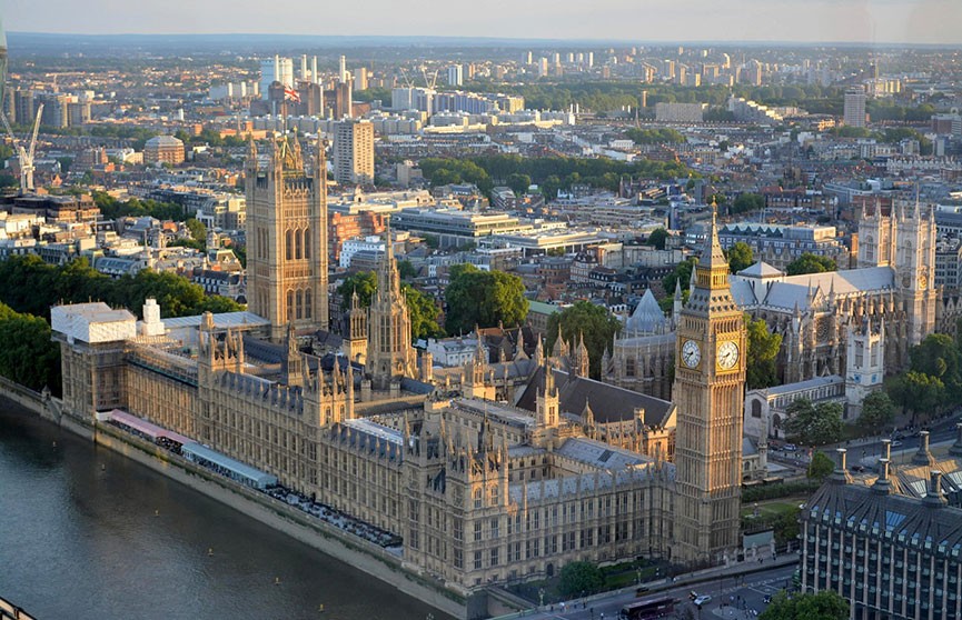 Парламент Великобритании одобрил закон о Brexit