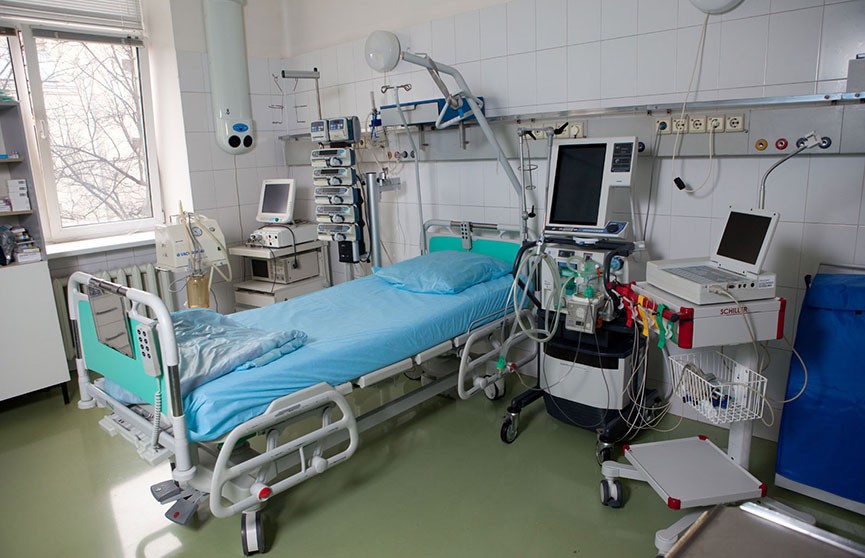 В реанимации гродненской больницы скончался студент: предположительно, от молниеносного менингита