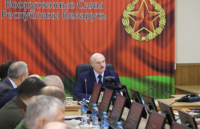 Лукашенко: нам не нужны никакие зарубежные правительства, никакие посредники