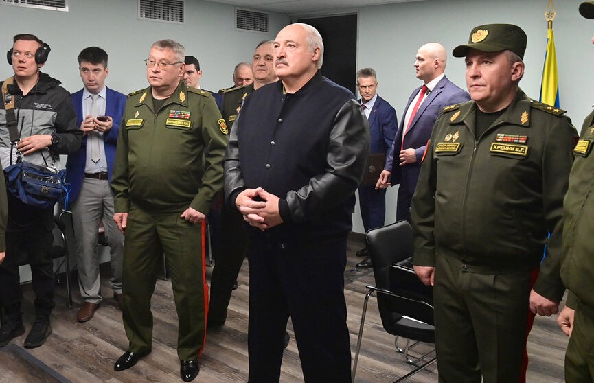 Александр Лукашенко проверил работу дежурных сил ВВС и войск ПВО