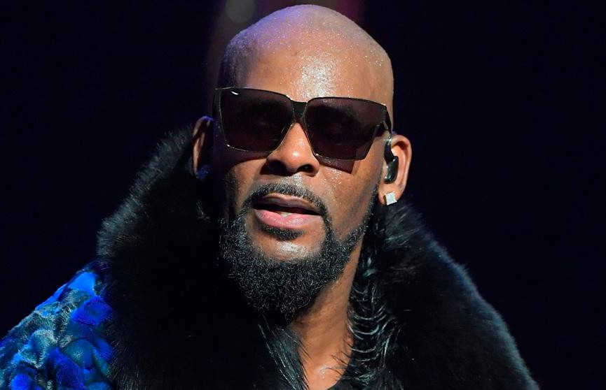 Певец R. Kelly арестован полицией Чикаго