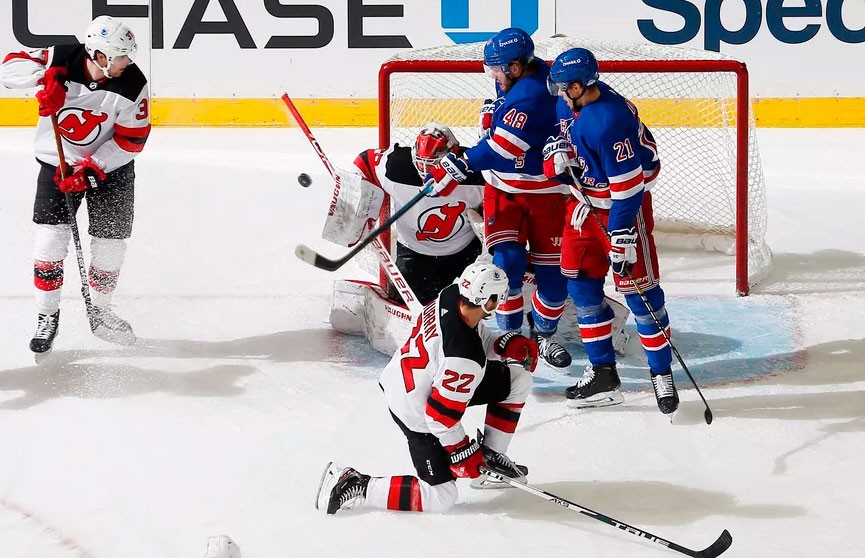 НХЛ: шайба белоруса Егора Шаранговича в составе «Нью-Джерси» стала победной