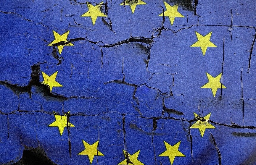Европейцев предупредили о скором банкротстве