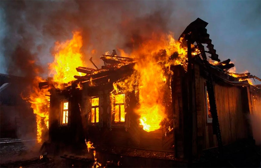 Ночью 21 марта на пожарах в Беларуси погибли два человека