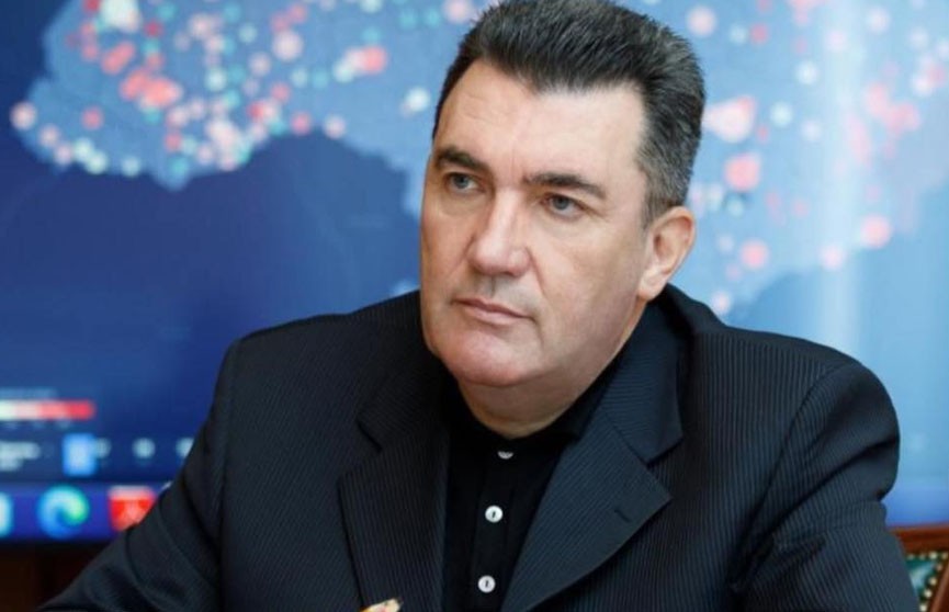На Украине объяснили, почему Зеленский уволил главу СНБО Данилова