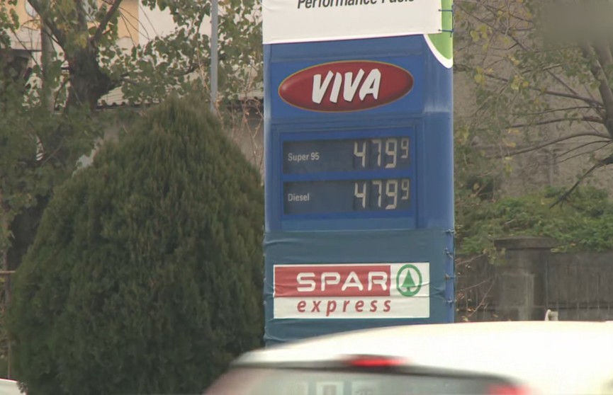 В Венгрии топливо по льготной цене будут продавать только водителям авто на венгерских номерах