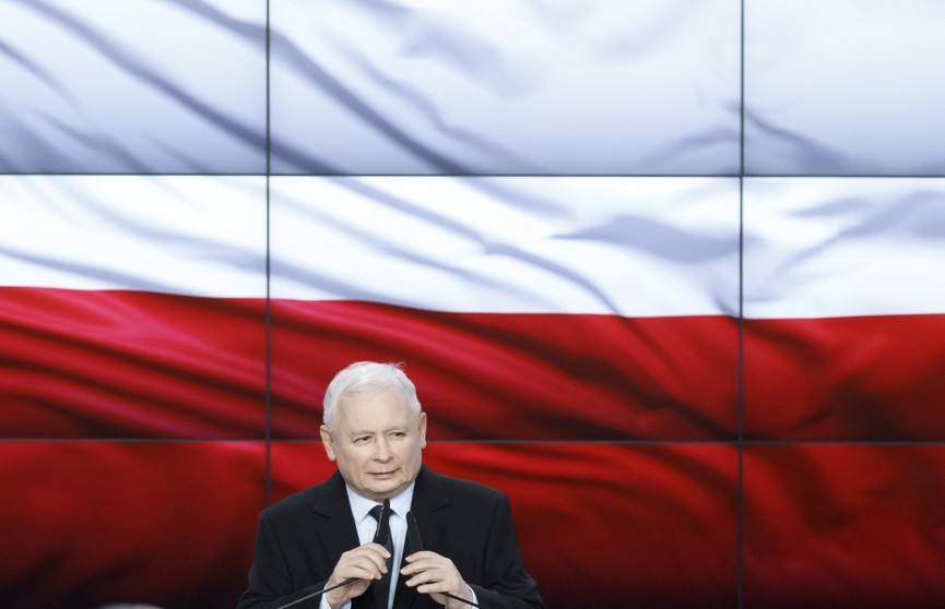 Качиньский заявил, что репарации от России получить нереально