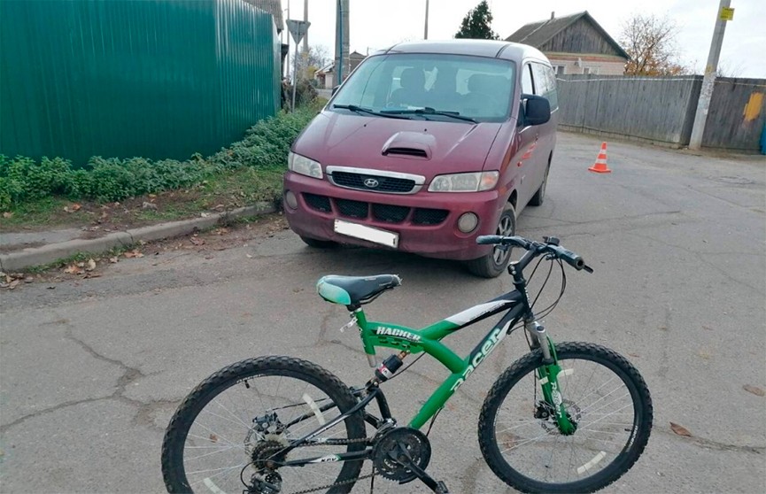 Легковушка сбила 9-летнего велосипедиста в Ветковском районе
