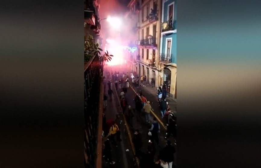 Футбольные фанаты устроили беспорядки на улицах Брюсселя