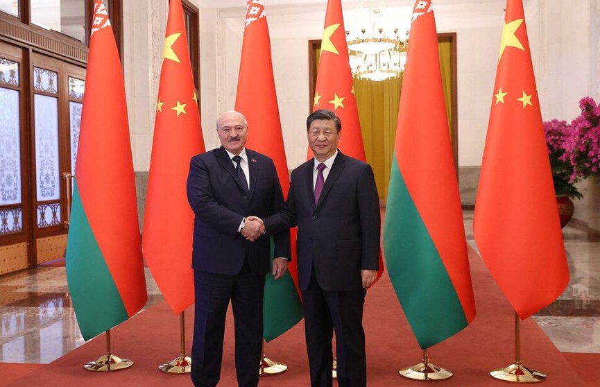 Лукашенко предлагает Китаю создавать совместные предприятия