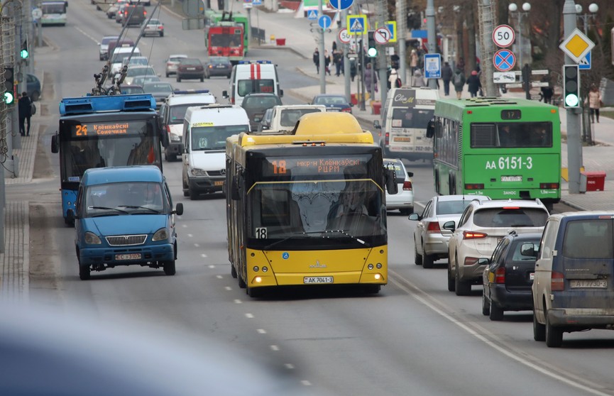 Новое мобильное приложение для навигации общественного транспорта тестируют в Минске