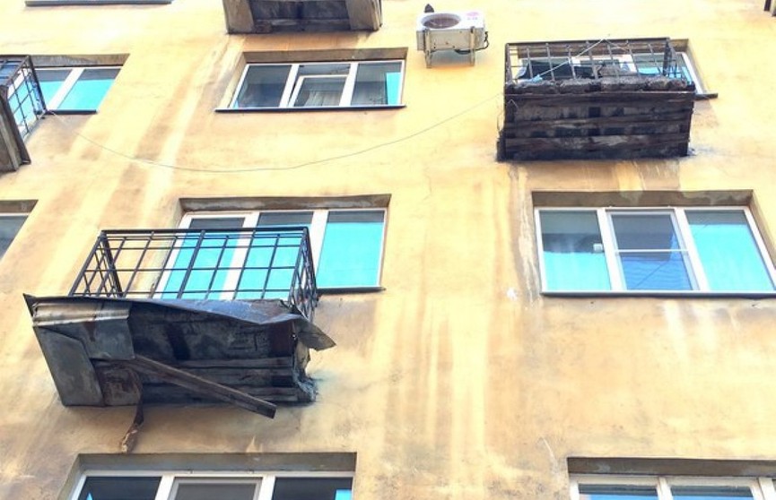 Минчанка хотела сброситься с балкона из-за ссоры с сожителем (ВИДЕО)