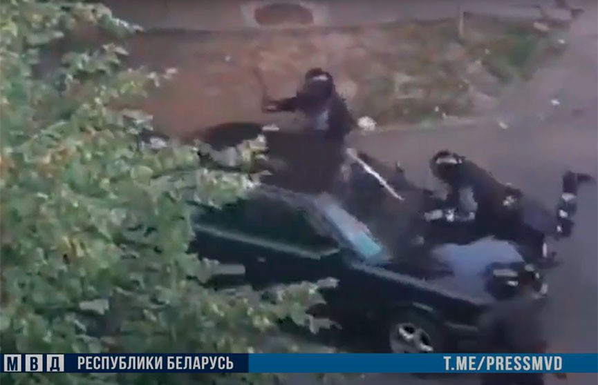 Задержан водитель, сбивший милиционера в Барановичах