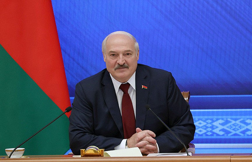 Лукашенко о ситуации на границе с Литвой: если не утихомирятся, получат на всю катушку