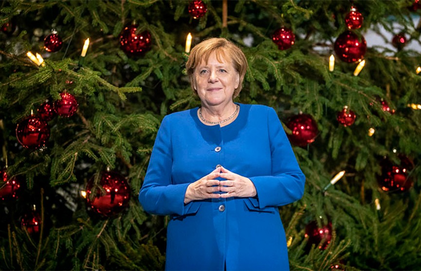 Меркель отказалась ослабить карантин в Германии на время Рождества и Нового года