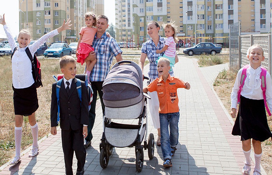 Президентом Беларуси подписан указ, совершенствующий порядок предоставления семейного капитала