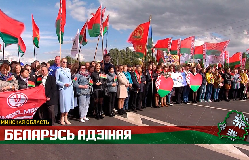 Новые дороги, детские сады и корпуса в больницах: какие подарки приготовили белорусам ко Дню народного единства?