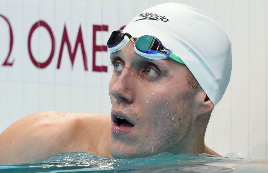 Илья Шиманович выиграл золото на чемпионате Европы по плаванию на короткой воде в Казани