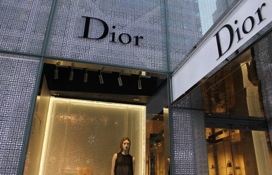 Главой холдинга Christian Dior SE стал сын французского миллиардера Антуана Арно