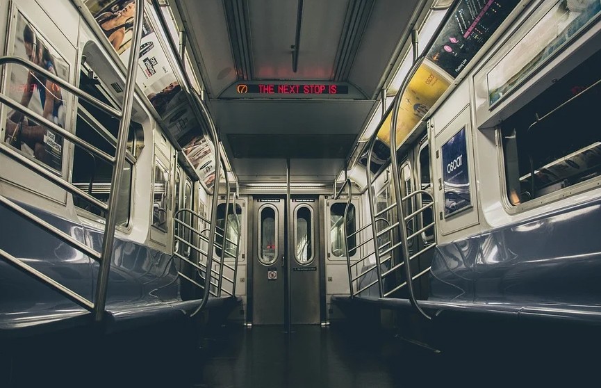 Неизвестный застрелил пассажира в нью-йоркском метро