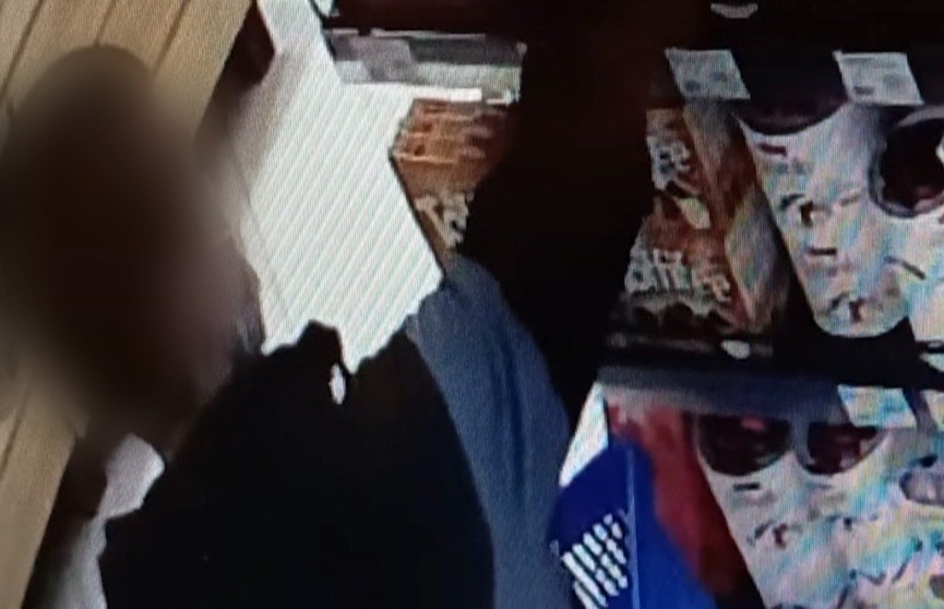 Мужчина, похищая конфеты в магазине, ошибся в подсчётах и наворовал на уголовное дело