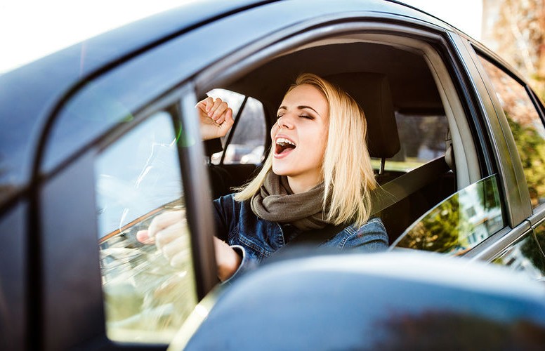 Учёные: названы песни, которые лучше не слушать за рулём, если вы не хотите попасть в аварию