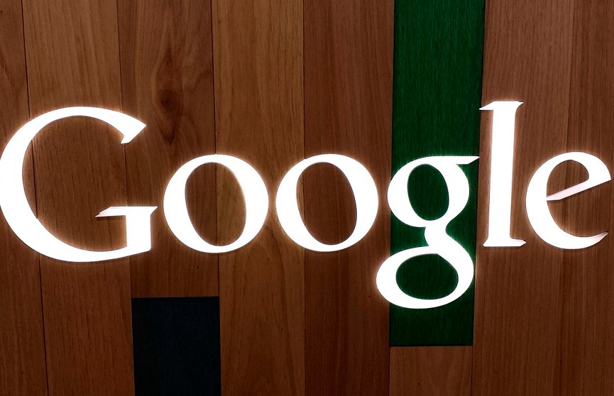 Корпорация Google увольняет сотрудников из-за роста конкуренции ‒ Bloomberg