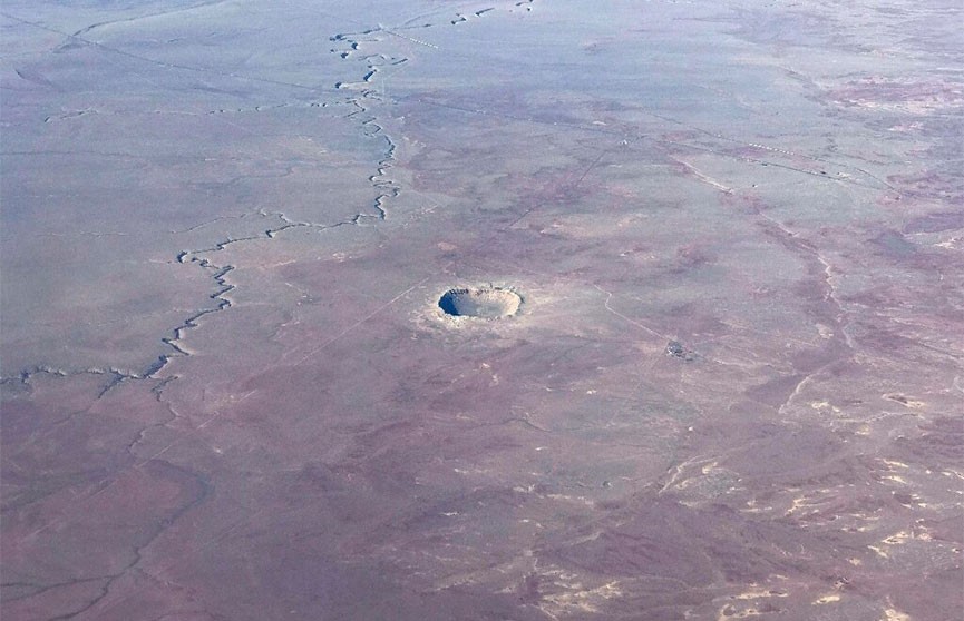 Найден самый древний в мире метеоритный кратер