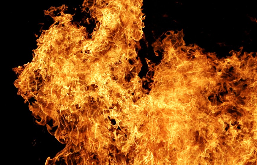 При пожаре в Браславском районе погиб мужчина