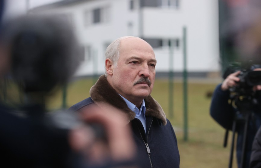 Лукашенко рассказал, сколько денег Беларусь потратила на беженцев