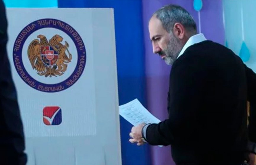 Досрочные выборы в парламент Армении: лидирует политический блок Пашиняна