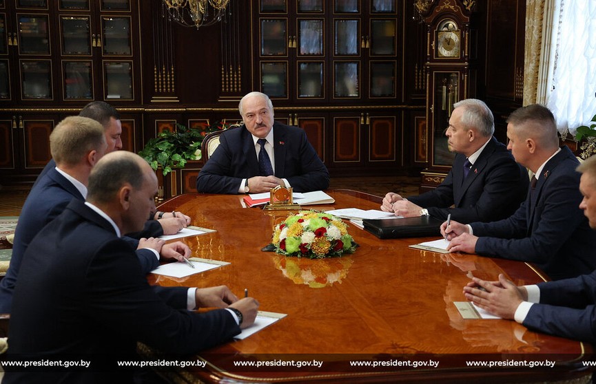 Глава ГПК и руководители местной вертикали. Лукашенко провел кадровый день