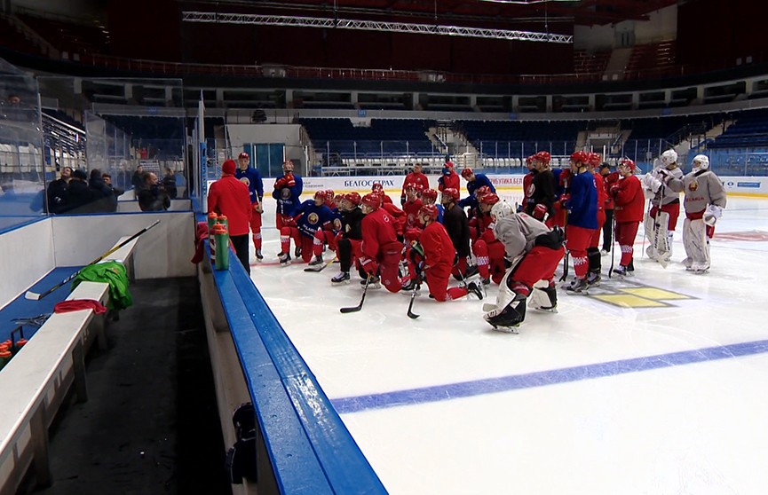 Молодёжная сборная Беларуси по хоккею готовится к чемпионату мира