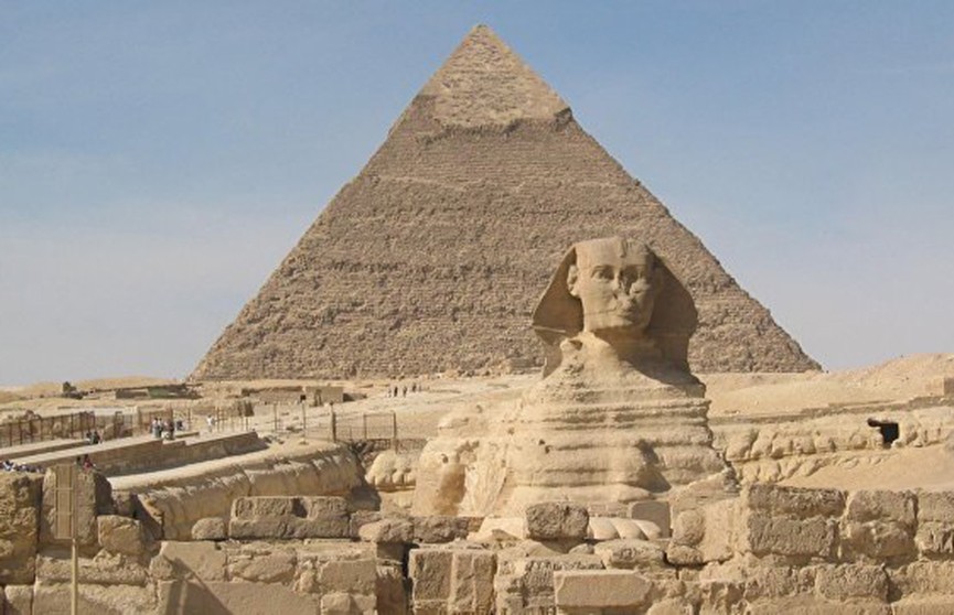 Древнего Сфинкса случайно откопали в Египте