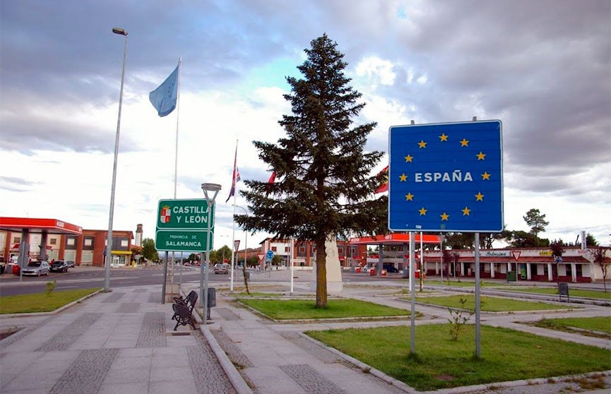 Испания откроет границы для стран Шенгенской зоны с 21 июня