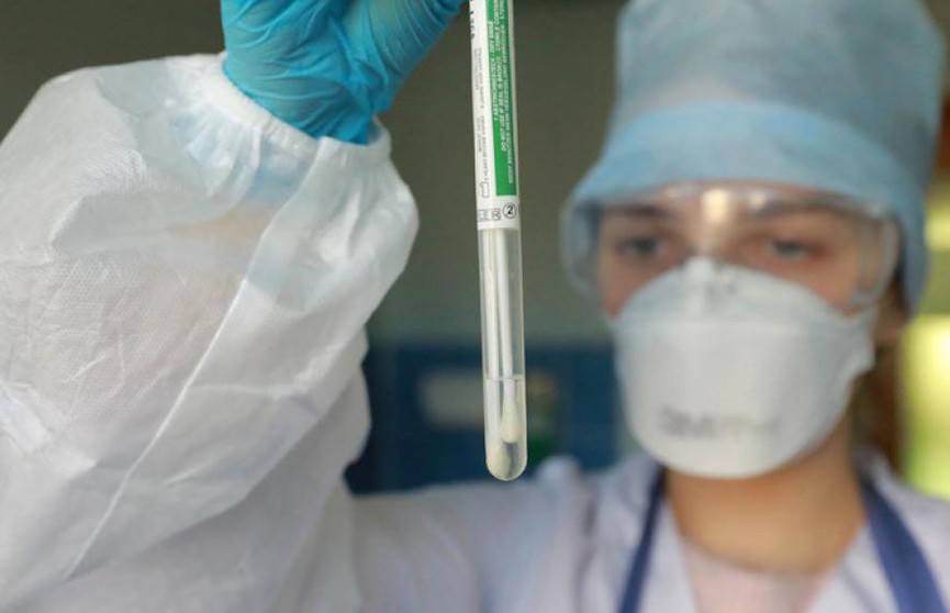 В Беларуси 15 пациентов вылечились от коронавируса, 61 человек в больнице