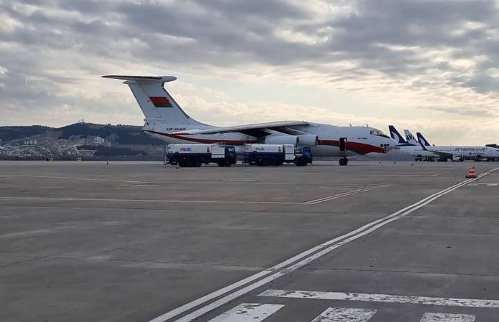 Три эвакуированные белоруски с тремя детьми возвращаются из Турции в Беларусь – МИД