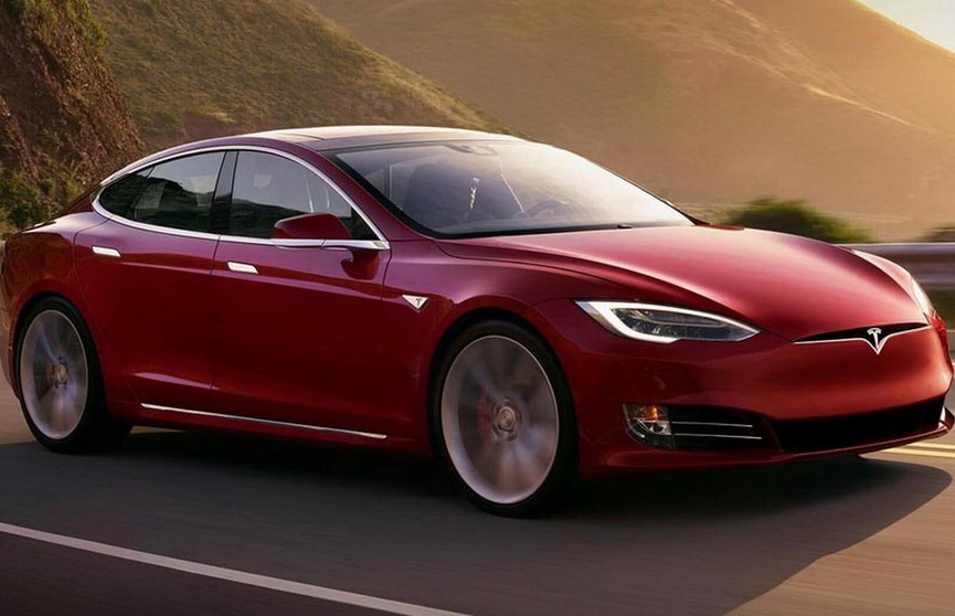 Tesla придёт в Беларусь? Маск раскрыл планы на 2020 год