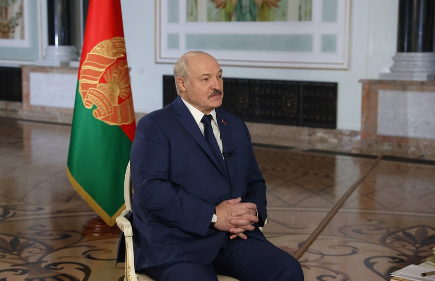 Лукашенко допустил возможность досрочных президентских выборов в Беларуси