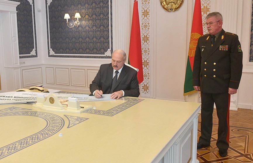 Борьба с контрабандой, наркотрафиком и нелегальной миграцией. Александр Лукашенко утвердил решение на охрану госграницы в 2020 году