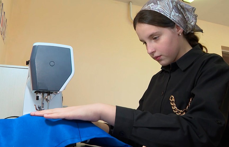 Социальная швейная мастерская открылась в агрогородке Лобановка Могилевской области
