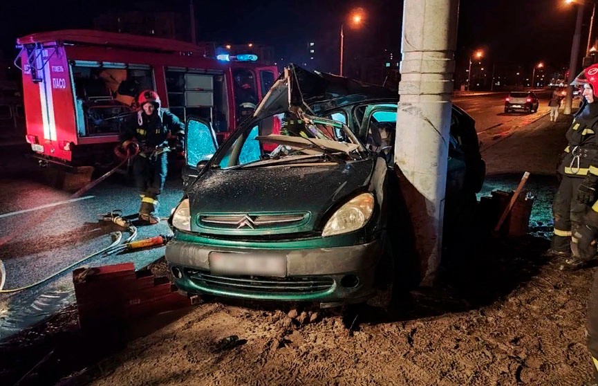 ДТП в Гомеле: пострадали 19-летний водитель и несовершеннолетний пассажир