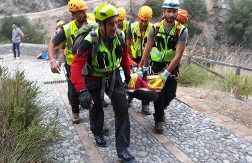 Туристы погибли во время наводнения в Италии