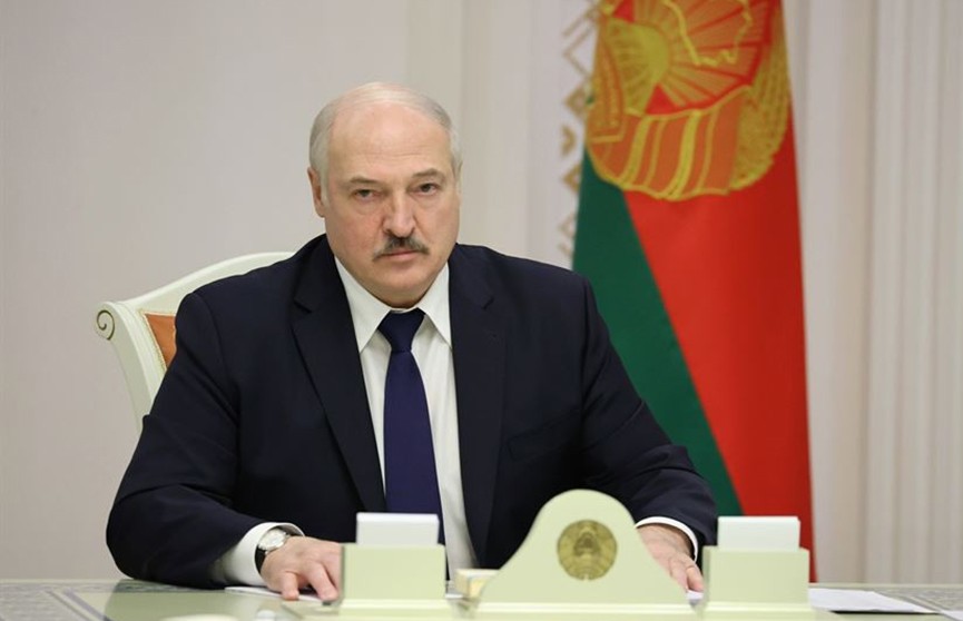 Лукашенко на совещании по вопросу совершенствования системы здравоохранения: Бесплатное и эффективное лечение должен получать каждый гражданин Беларуси