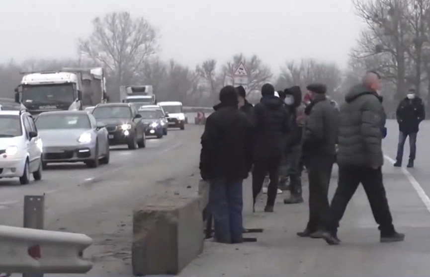 Газовые протесты в Украине: митингующие заблокировали трассу Киев – Харьков