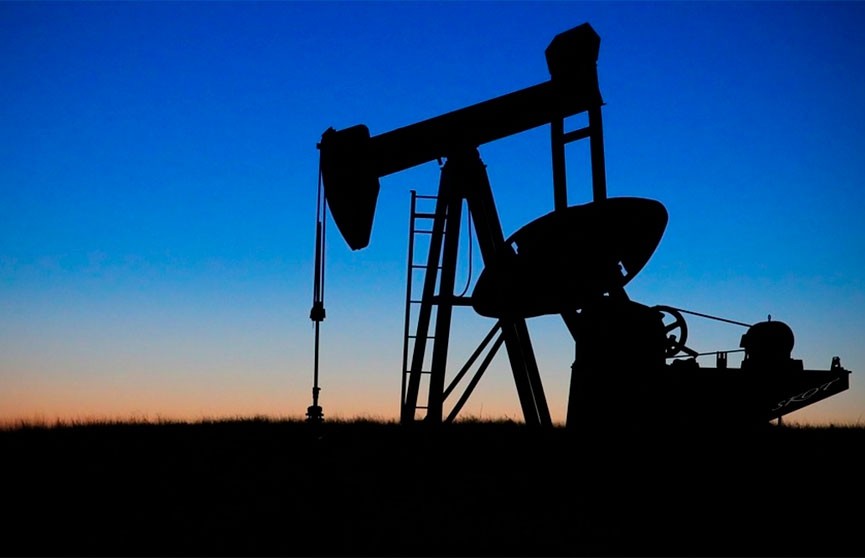Цены на нефть вновь пошли на спад после двух дней активного роста